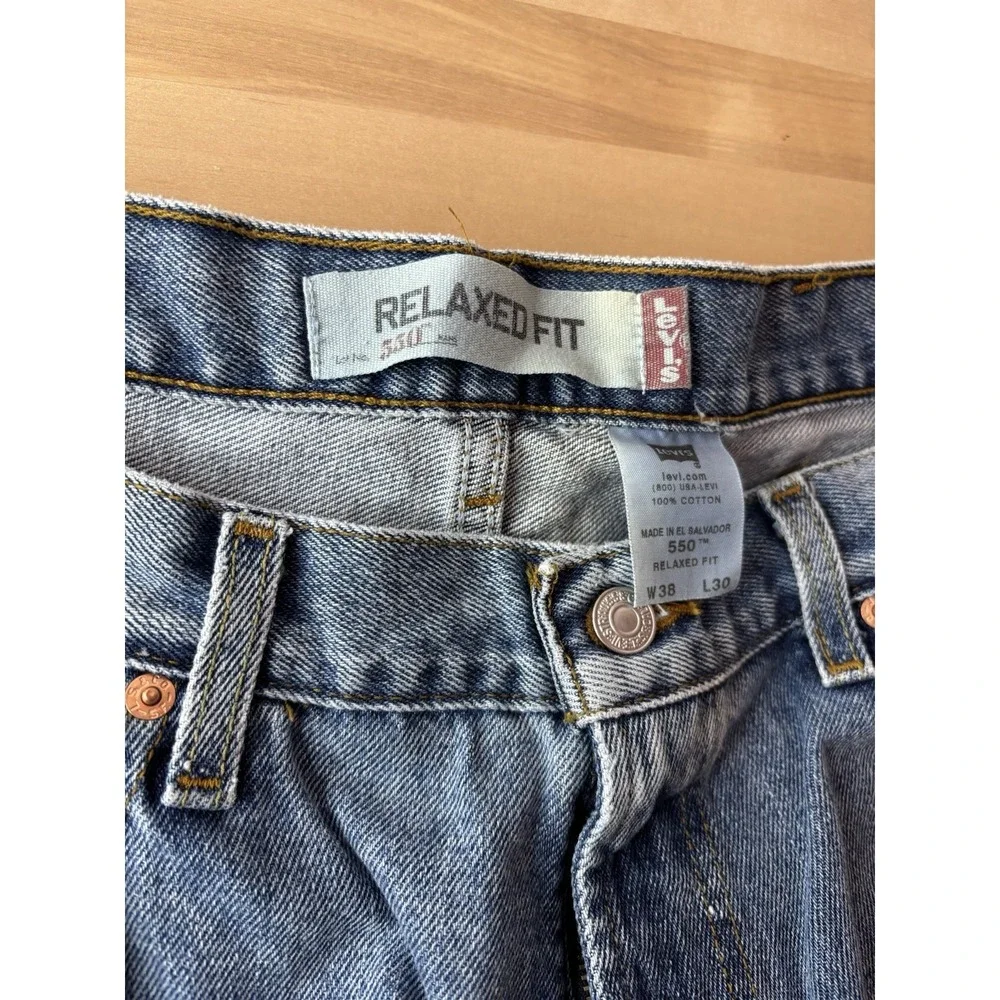 Levi's Men 38x30 Relaxed Fit 550 Straight Jeans Blue Denim 100% Cotton